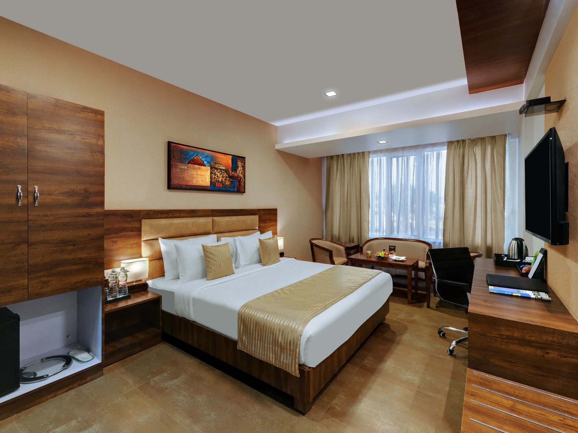 Hotel The Fern Residency, Bhuj Exterior foto